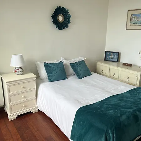 Апартаменты Grand Appartement, 4 En Front De Mer Кабур